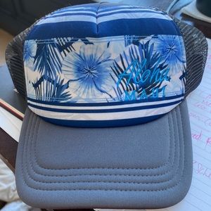 *** OURAY Sportwear - Aloha Maui Trucker Hat